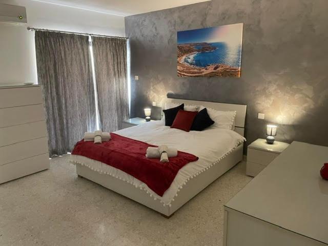 Spacious 3 Bedroom Apartment In The Heart Of St Julians Saint Julian's Exterior photo